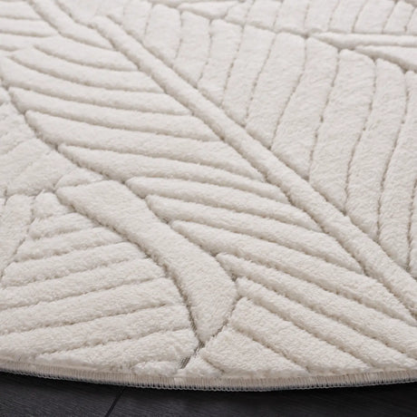 Safavieh Versailles 6'-0" x 6'-0" Rug in Ivory