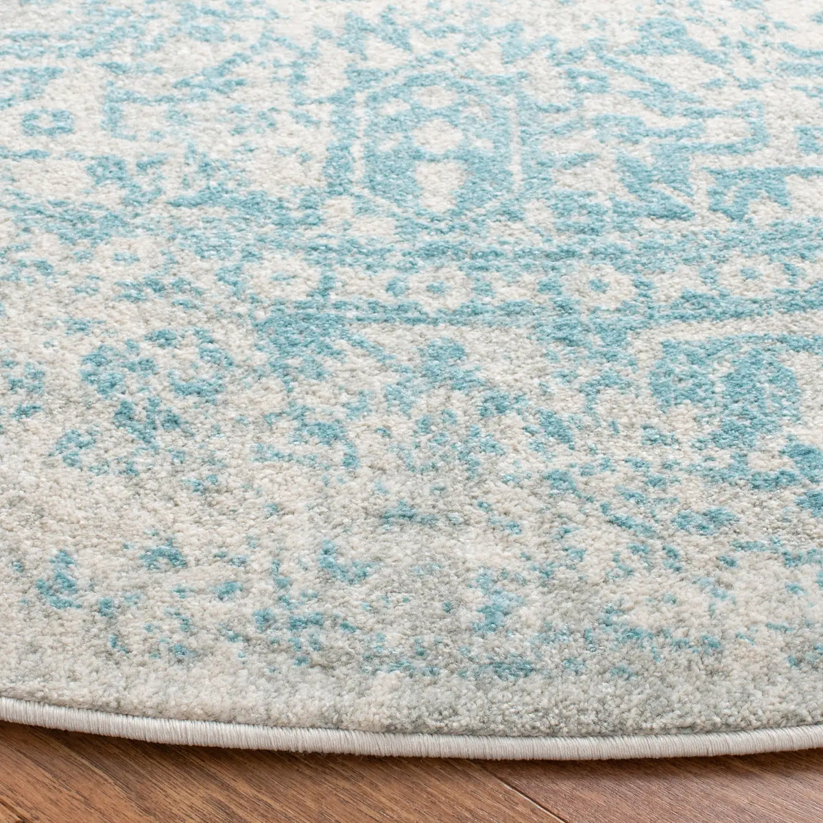 Safavieh Evoke 5'-3" x 5'-3" Rug in Ivory / Aqua