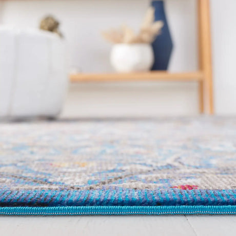 Safavieh Aria 4'-0" x 6'-0" Rug in Navy / Gold