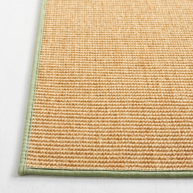 Safavieh Martha Stewart 4'-0" x 6'-0" Rug in Natural / Green