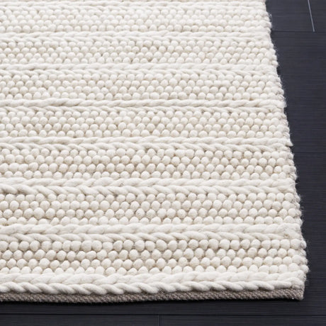 Safavieh Natura 5'-0" x 8'-0" Rug in Ivory