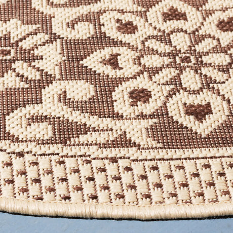 Safavieh Courtyard 6'-7" x 6'-7" Rug in Cream / Light Chocolate