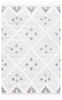Safavieh Moroccan Tassel Shag 4'-0" x 6'-0" Rug in Beige / Ivory