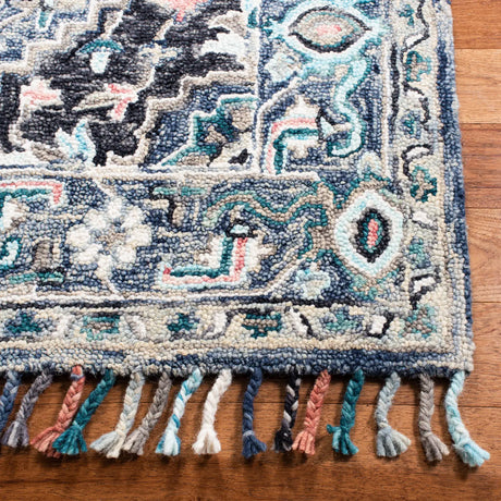 Safavieh Aspen 4'-0" x 6'-0" Rug in Pink / Blue
