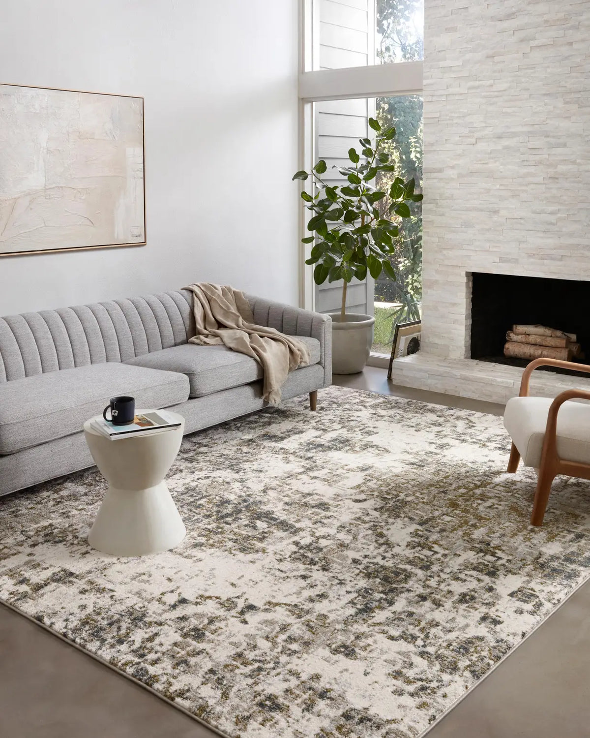 Loloi Spirit Spi-01 Pewter/Olive Rugs - room scene 1