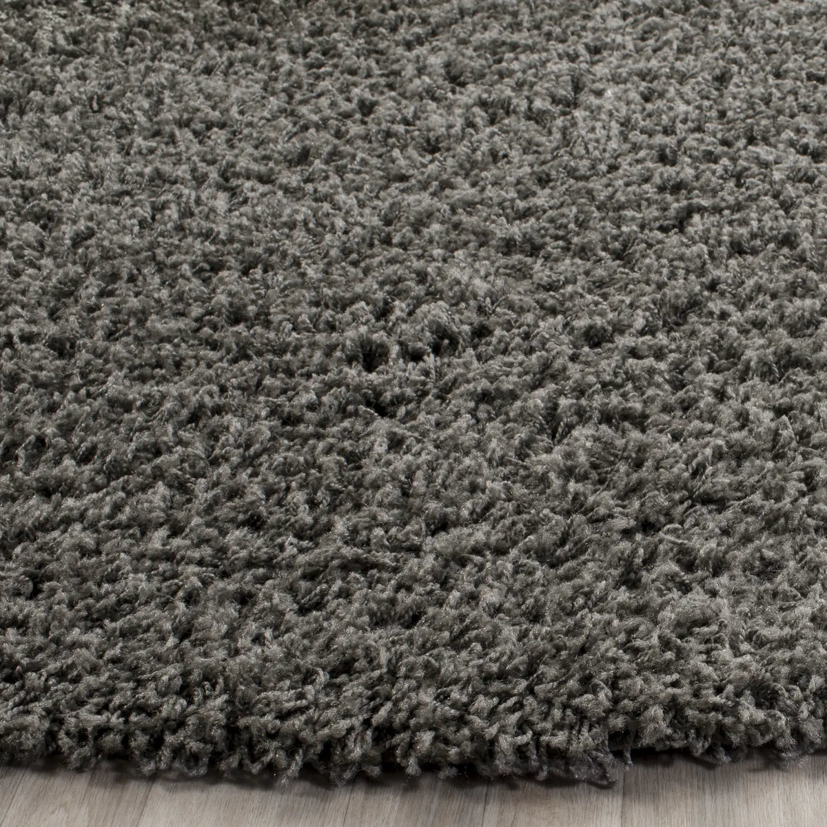 Safavieh Sga-Athens Shag 6'-7" x 6'-7" Rug in Dark Grey