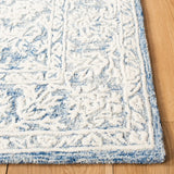 Safavieh Metro 4'-0" x 6'-0" Rug in Blue / Ivory