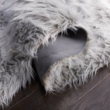 Safavieh Faux Sheep Skin 5'-0" x 8'-0" Rug in Light Grey