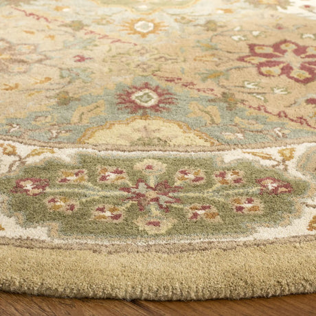 Safavieh Heritage 6'-0" x 6'-0" Rug in Multi / Ivory