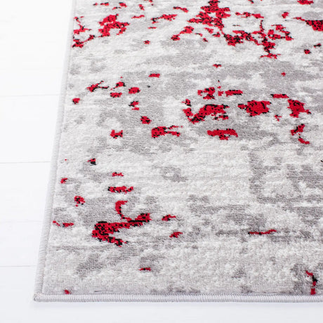 Safavieh Skyler 4'-0" x 6'-0" Rug in Grey / Red