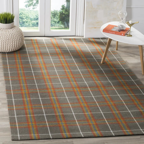 Safavieh Marbella 5'-0" x 8'-0" Rug in Multi