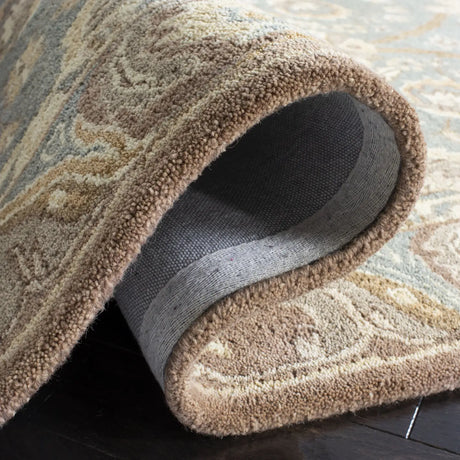 Safavieh Anatolia 4'-0" x 6'-0" Rug in Teal / Camel