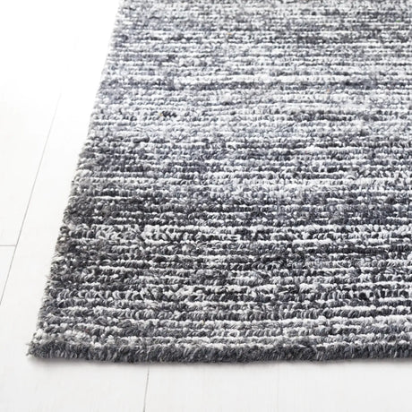 Safavieh Mirage 4'-0" x 6'-0" Rug in Dark Grey / Ivory