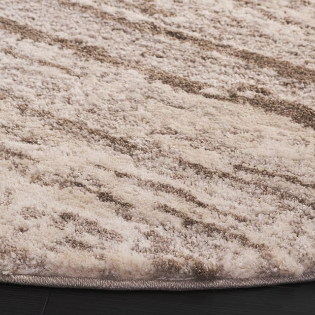 Safavieh Century 300 6'-7" x 6'-7" Rug in Ivory / Brown