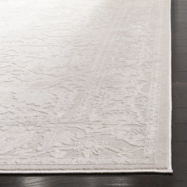 Safavieh Reflection 4'-0" x 6'-0" Rug in Creme / Ivory