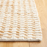 Safavieh Natural Fiber 4'-0" x 6'-0" Rug in Natural / Ivory