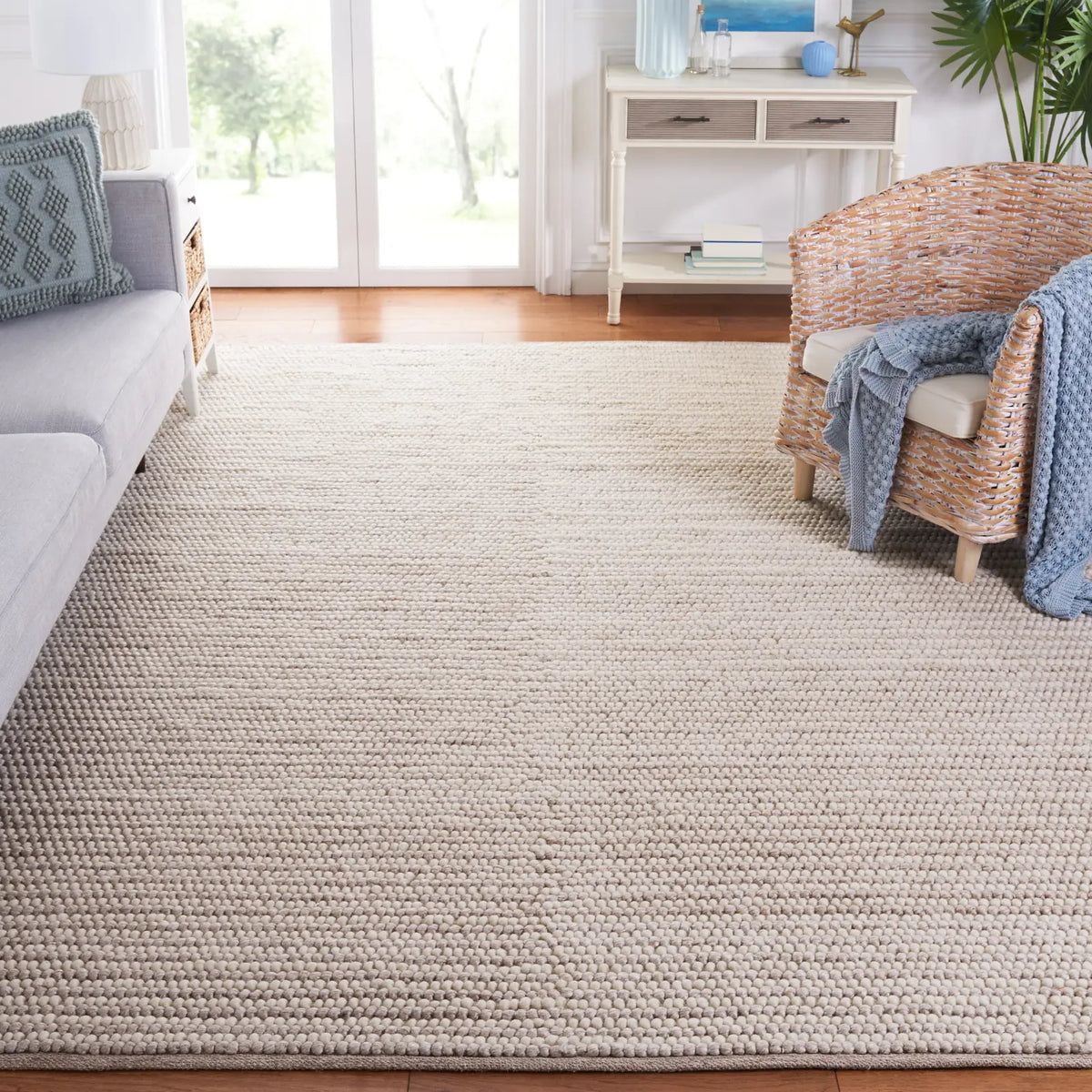 Safavieh Martha Stewart 8'-0" x 10'-0" Rug in Ivory / Beige