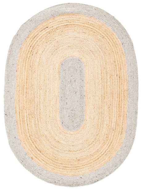 Safavieh Braided 5'-0" x 7'-0" Rug in Silver / Natural