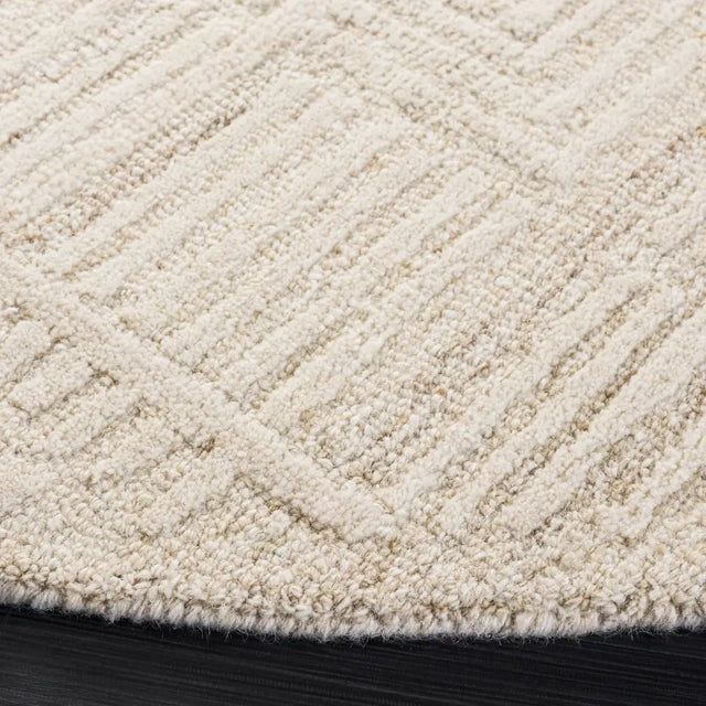 Safavieh Harvest 6'-0" x 6'-0" Rug in Beige / Ivory