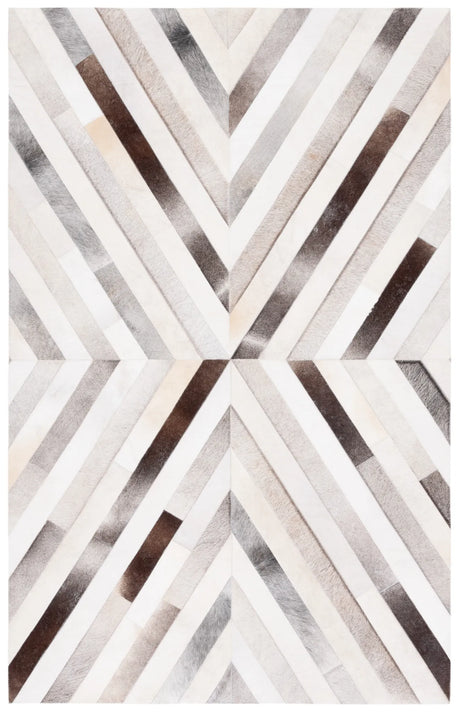 Safavieh Studio Leather 4'-0" x 6'-0" Rug in Grey / Brown