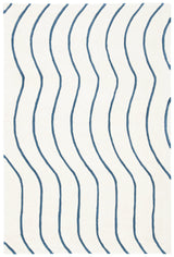 Safavieh Fifth Avenue 4'-0" x 6'-0" Rug in Ivory / Blue