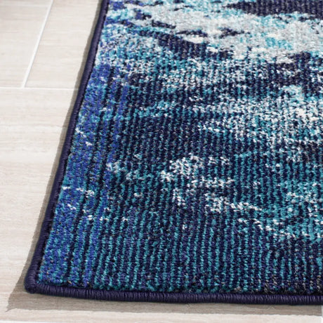 Safavieh Madison 5'-3" x 7'-6" Rug in Navy / Ivory