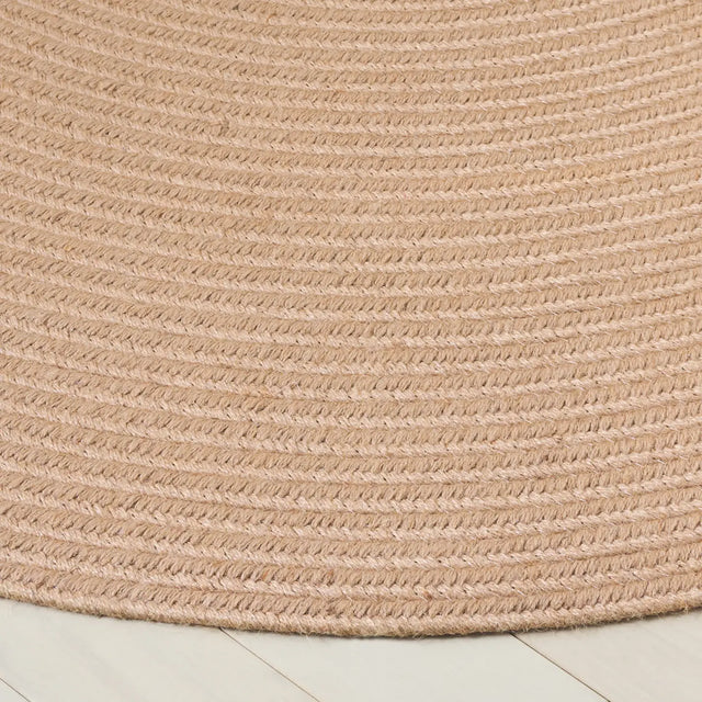 Safavieh Braided 800 5'-0" x 5'-0" Rug in Natural