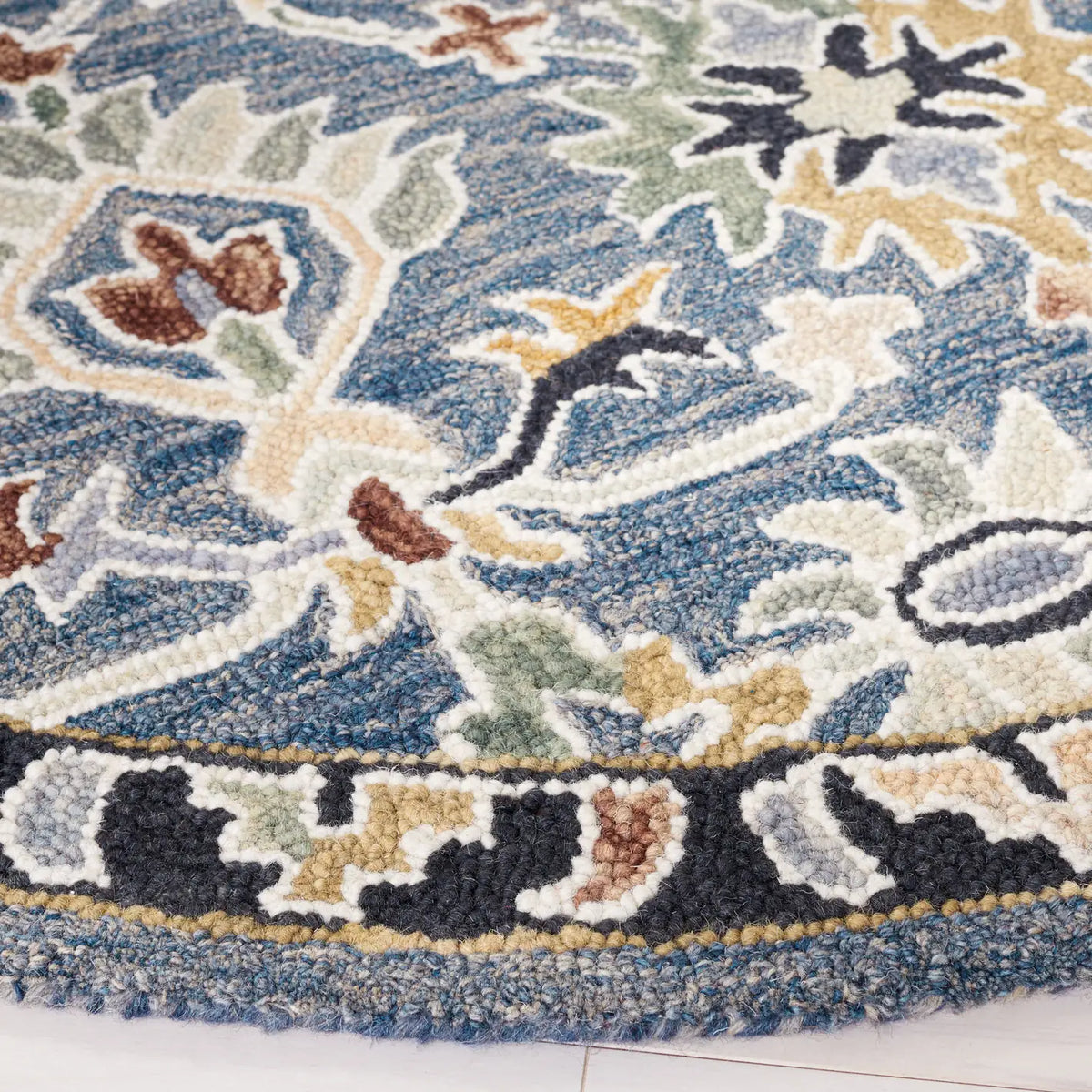 Safavieh Aspen 5'-0" x 5'-0" Rug in Grey / Sage