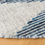 Safavieh Kilim 6'-0" x 6'-0" Rug in Ivory / Blue