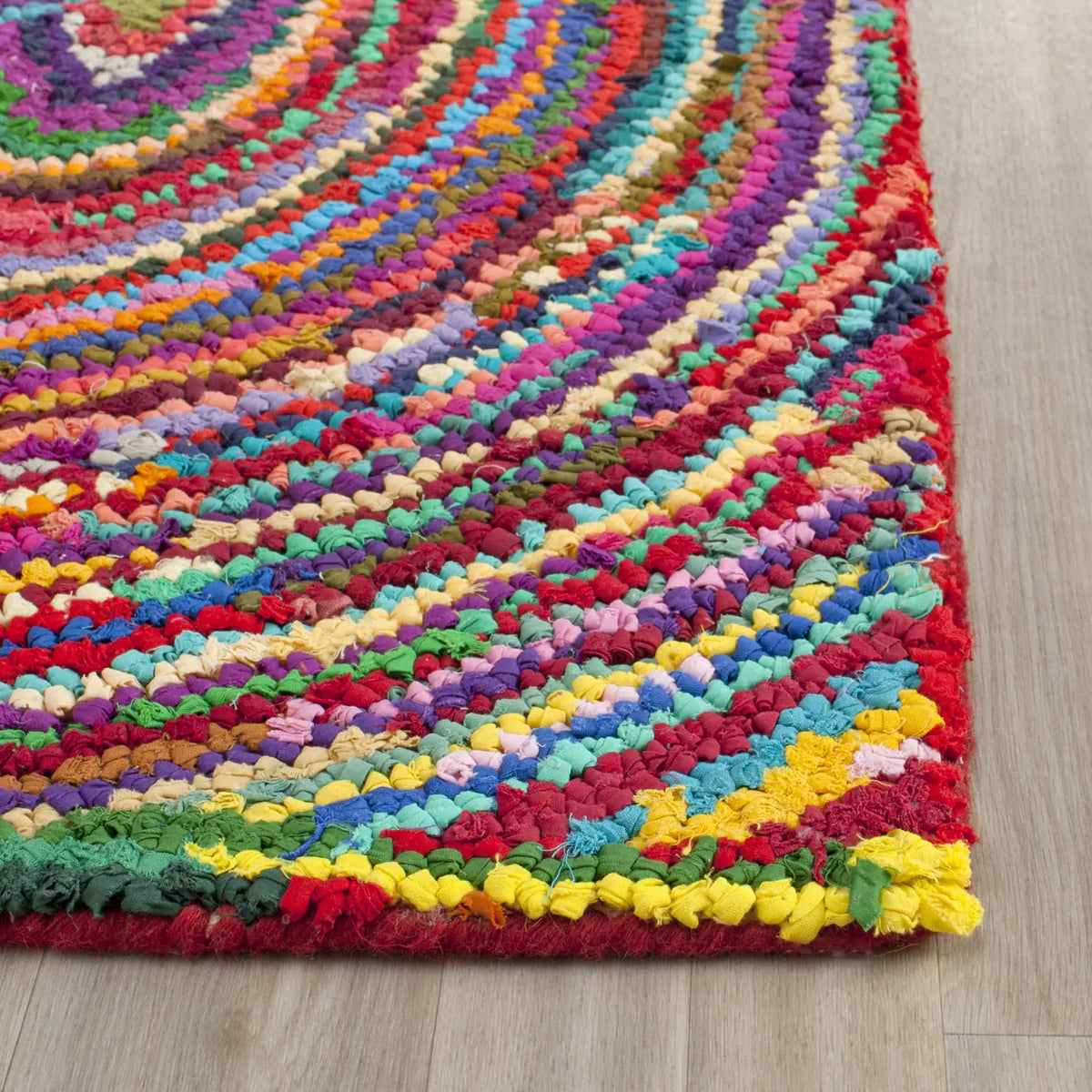 Safavieh Nantucket 2'-3" x 7'-0" Rug in Multi