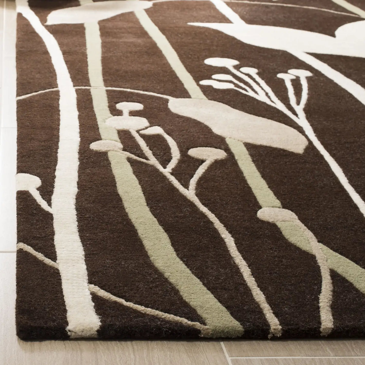 Safavieh Soho 3'-6" x 5'-6" Rug in Dark Brown / Multi
