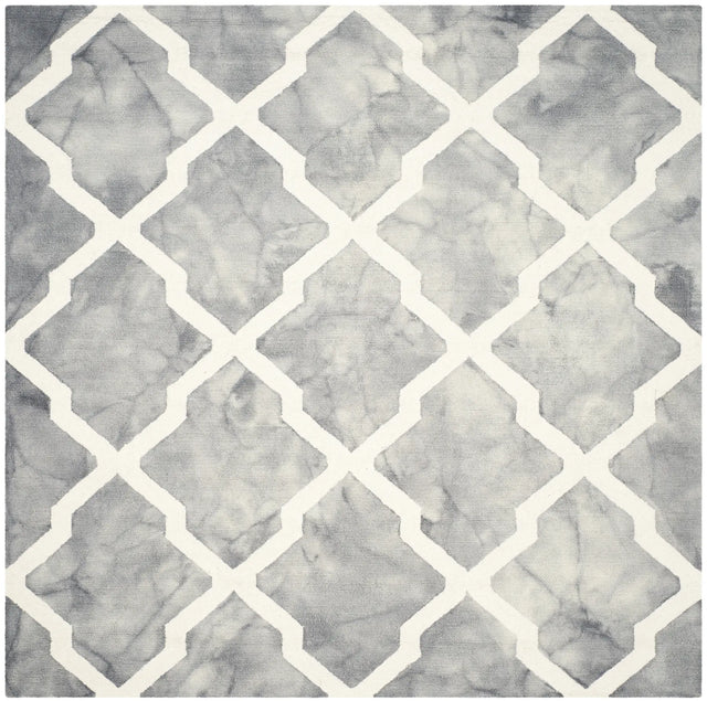 Safavieh Dip Dye 7'-0" x 7'-0" Rug in Grey / Ivory