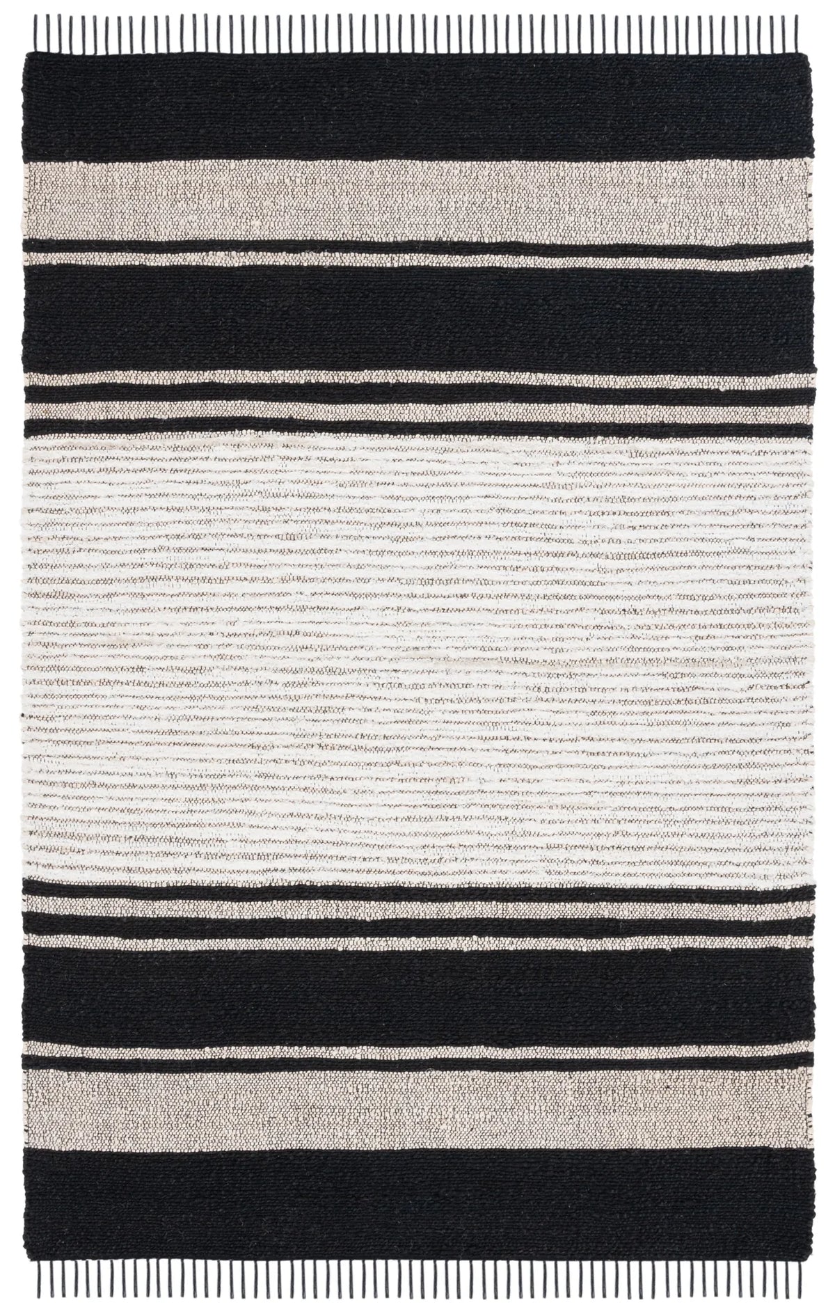 Safavieh Natural Fiber 4'-0" x 6'-0" Rug in Ivory / Black