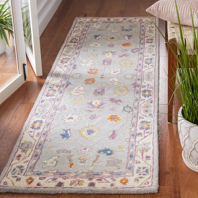 Safavieh Anatolia 2'-3" x 8'-0" Rug in Grey / Ivory