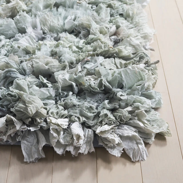Safavieh Rio Shag 4'-0" x 6'-0" Rug in Light Green