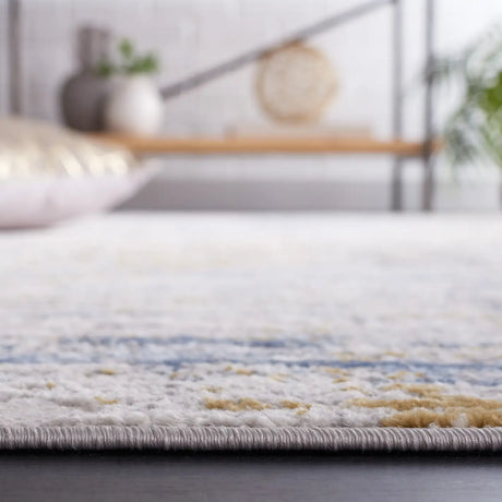 Safavieh Palma 4'-0" x 6'-0" Rug in Beige / Light Blue