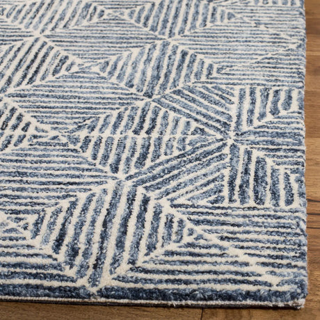 Safavieh Abstract 5'-0" x 8'-0" Rug in Blue / Ivory
