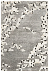 Safavieh Manhattan 4'-0" x 6'-0" Rug in Grey / Ivory