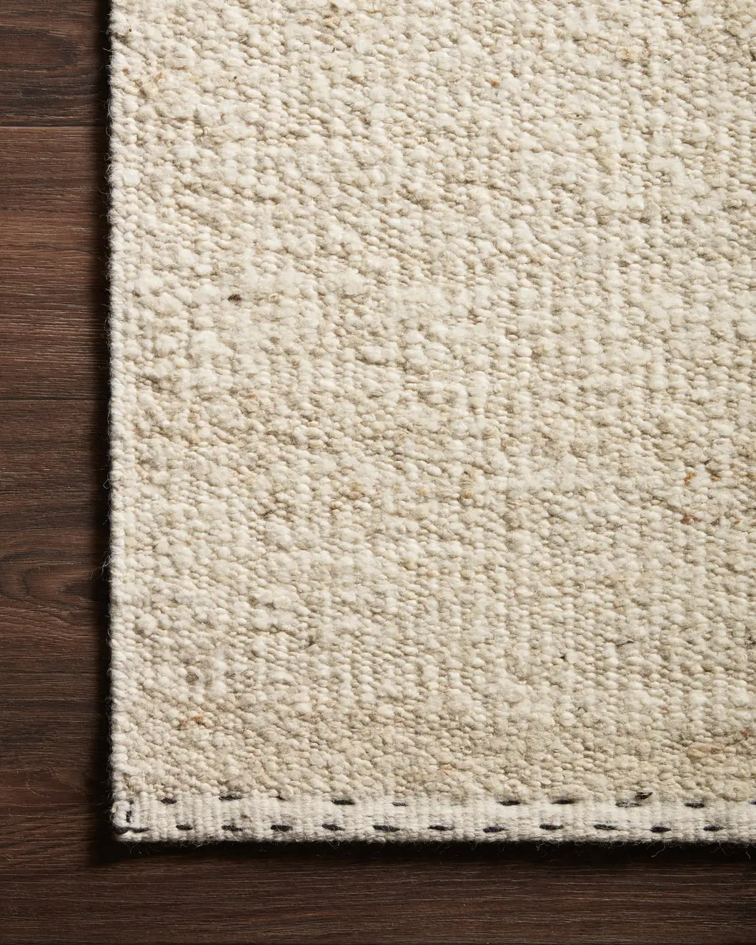 Loloi Sloane Sln-01 Oatmeal Rugs - corner on wood