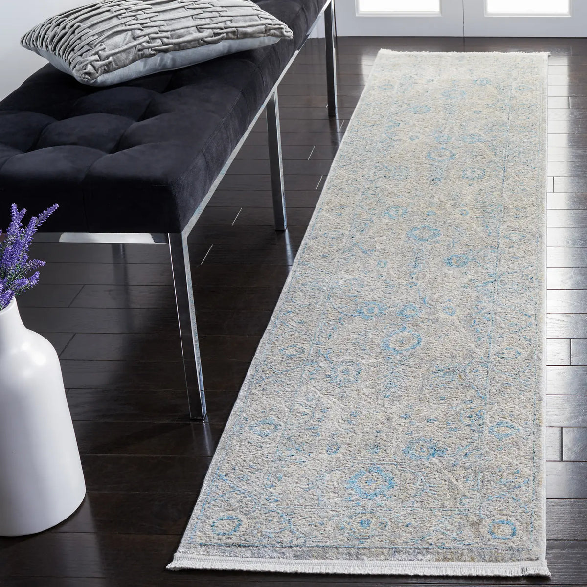 Safavieh Dream 2'-0" x 8'-0" Rug in Grey / Blue