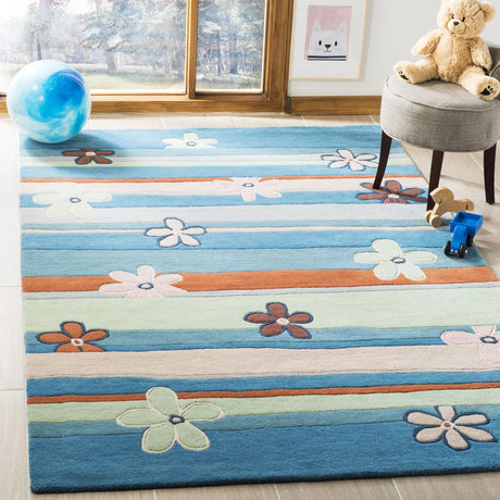 Safavieh Safavieh Kids 4'-0" x 6'-0" Rug in Blue / Multi