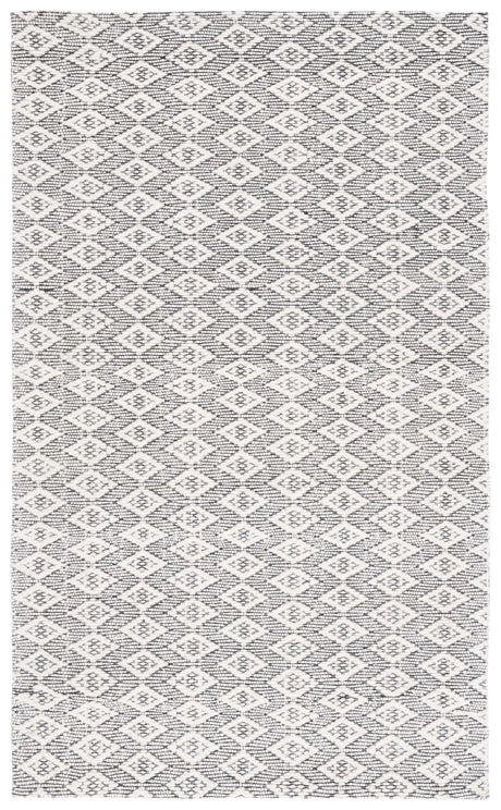Safavieh Marbella 3'-0" x 5'-0" Rug in Ivory / Black