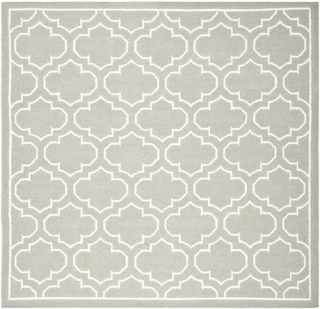 Safavieh Dhurries 7'-0" x 7'-0" Rug in Grey / Ivory