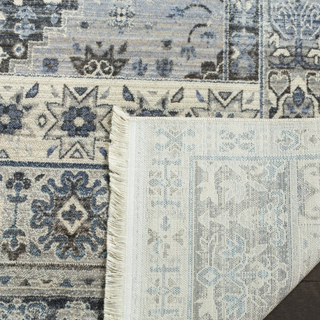 Safavieh Vintage Persian 4'-0" x 6'-0" Rug in Grey / Blue