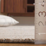 Safavieh Kenya 4'-0" x 6'-0" Rug in Brown / Beige