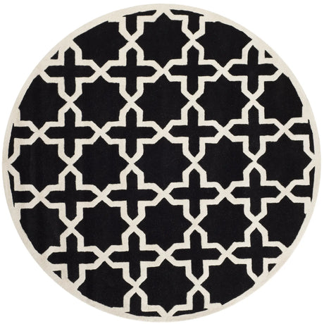 Safavieh Chatham 7'-0" x 7'-0" Rug in Black / Ivory