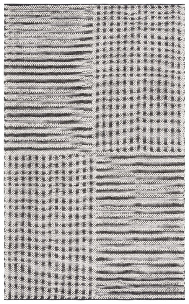 Safavieh Natura 4'-0" x 6'-0" Rug in Ivory / Black