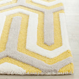 Safavieh Cambridge 2'-6" x 8'-0" Rug in Gold / Grey