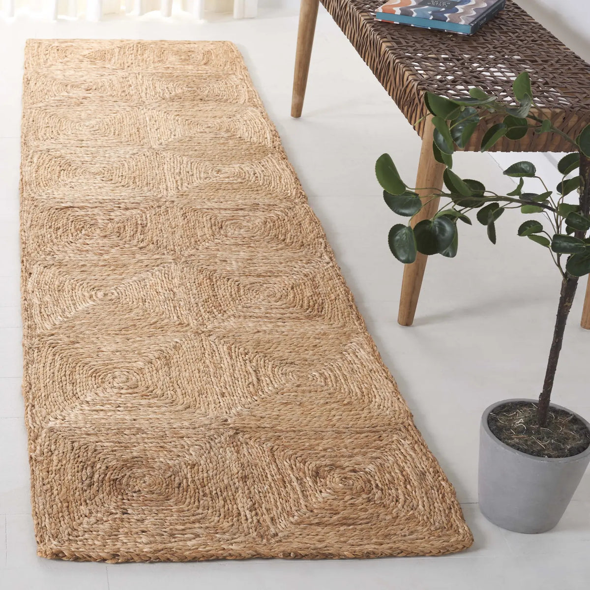 Safavieh Natural Fiber 2'-3" x 7'-0" Rug in Natural
