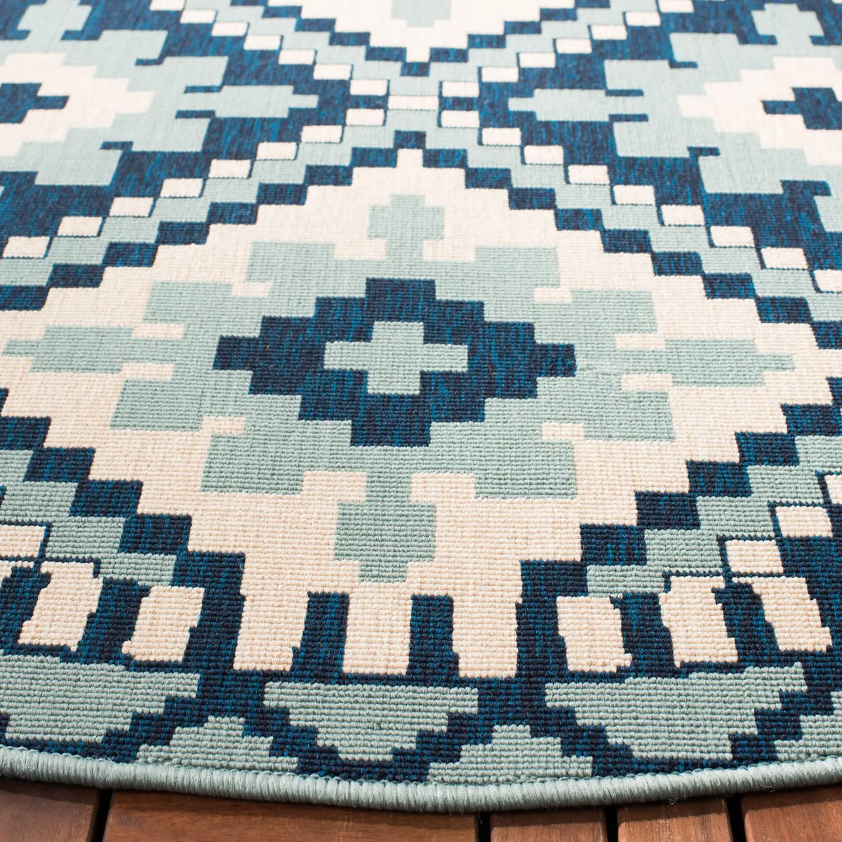 Safavieh Veranda 6'-7" x 6'-7" Rug in Turquoise / Blue